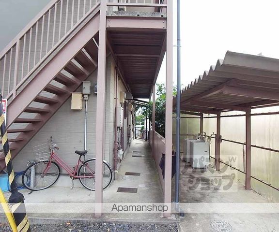 メゾン秀の玄関写真