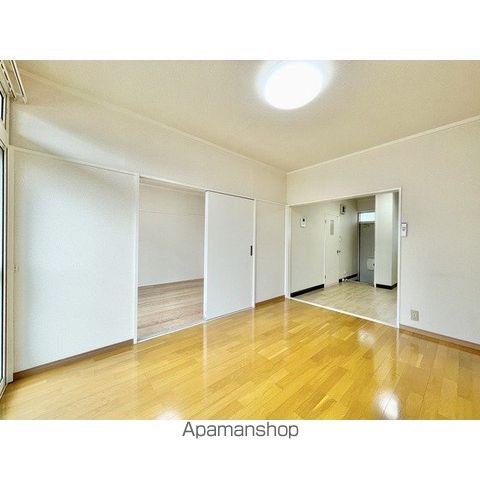 メゾン歩坂の内装写真
