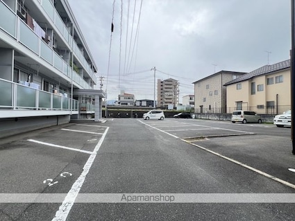 広島県広島市安佐南区古市４丁目[1R/23.18m2]の駐車場
