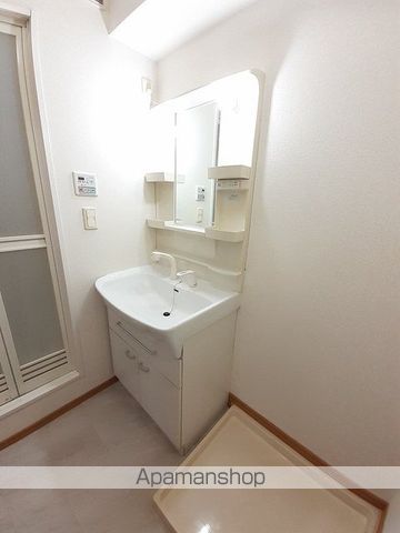 プラシード参番館の内装写真