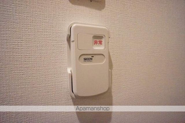 パインテール千成の内装写真