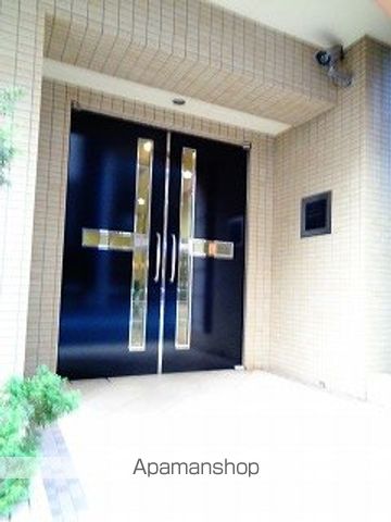 ステージファースト三軒茶屋アジールコートの外観写真