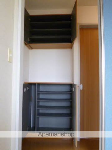メゾンボヌール A棟の内装写真