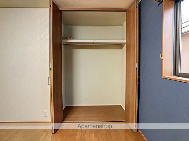 サードタカの内装写真