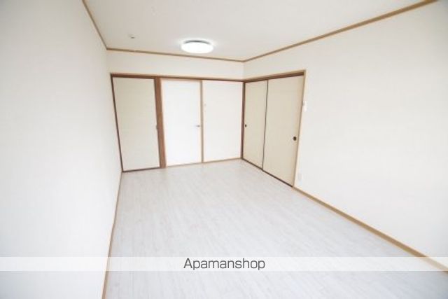 大石マンションの内装写真