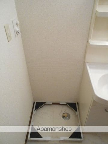 VILLAGE KAZN一番館の内装写真