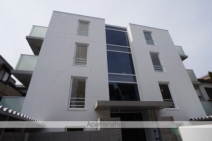 アレーロ北参道[1R/26.42m2]の外観3