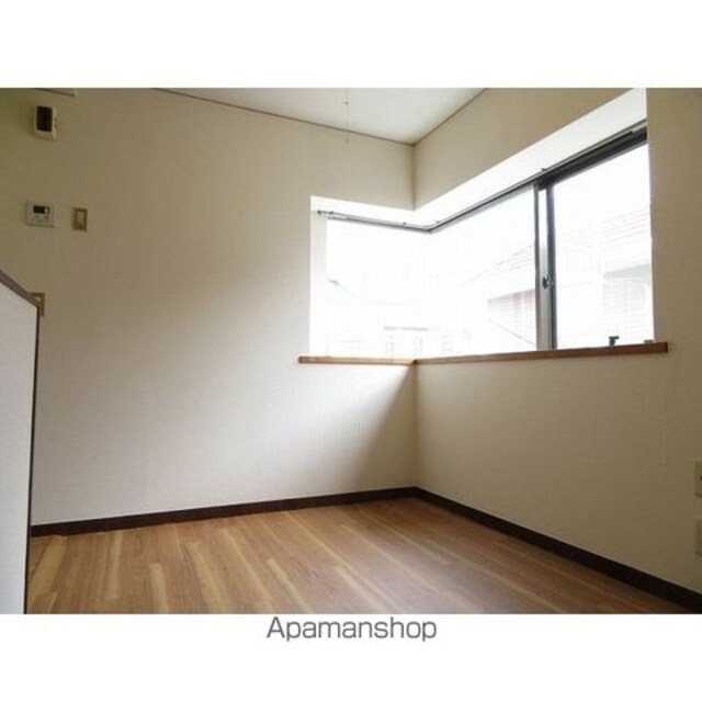 東京都世田谷区上馬１丁目[1R/13.6m2]のリビング・居間