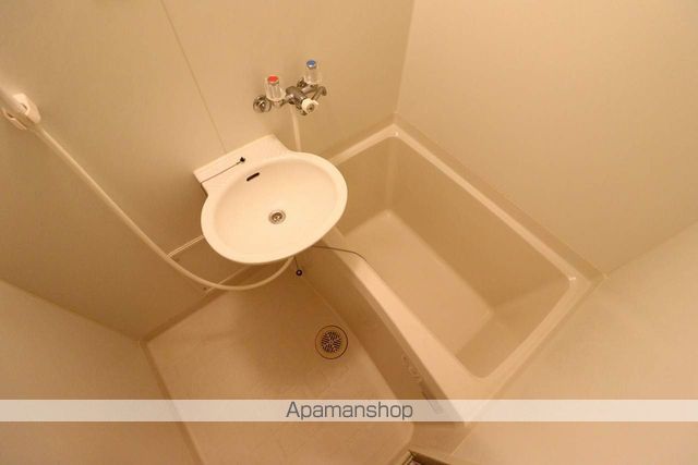 レオパレスフィオーレ住吉の内装写真