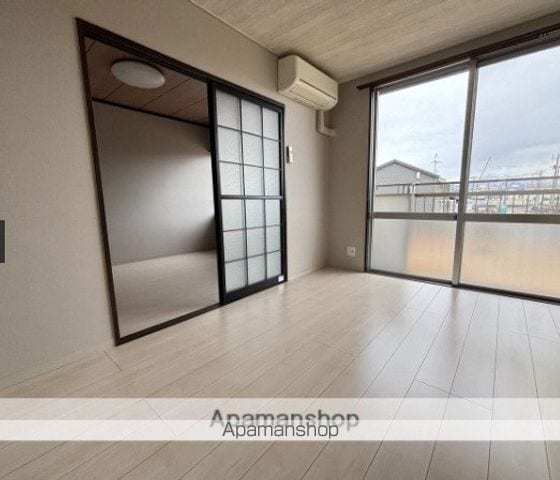 フォーブル山室の内装写真