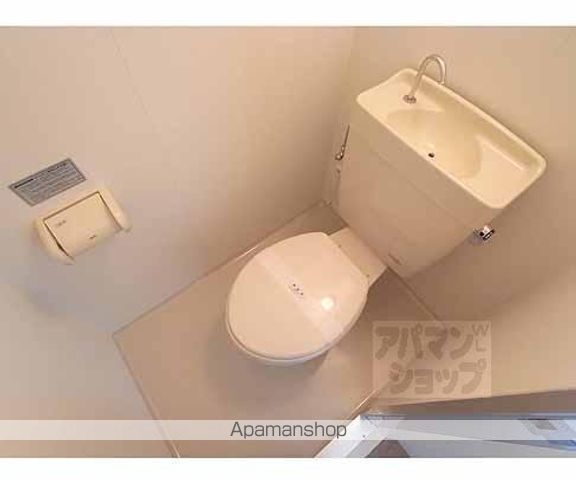 DOOR’S DEDE ONE (旧嵯峨スチューデントハウの内装写真