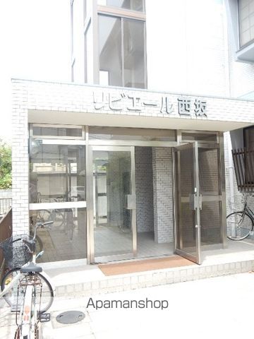 リビエール西坂の玄関写真