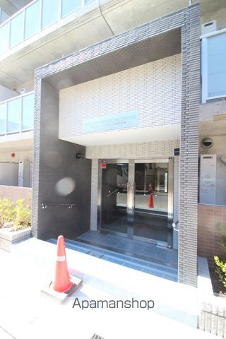 SーFORT船橋海神EASTの玄関写真
