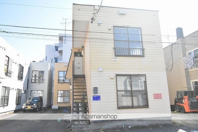 シャトーフランセの外観写真