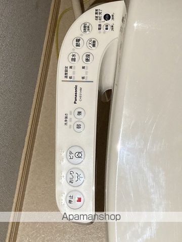 レゴリスBの内装写真