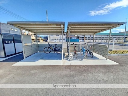 ベルデ・Ｓ[2LDK/56.69m2]の共用部1