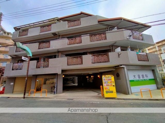 アンリハイツの外観写真