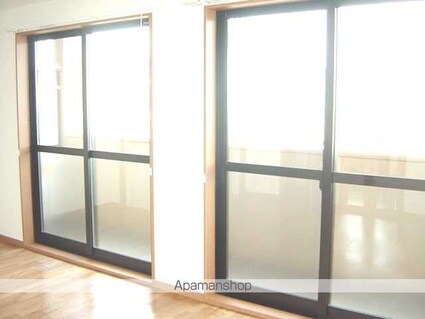 シャイン　ウェーブ　ｍｉｙａｇｏｓｈｉ[1LDK/39.66m2]のリビング・居間