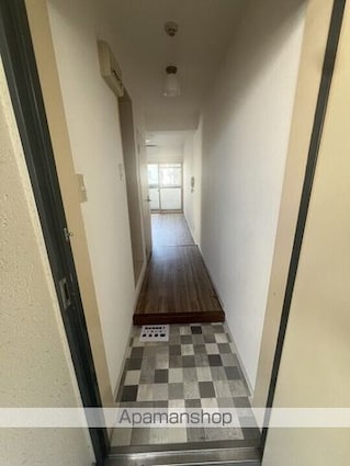 クッキィー石山寺[1R/18.01m2]の玄関