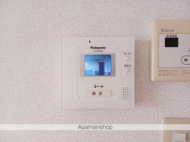サイモンONEの内装写真
