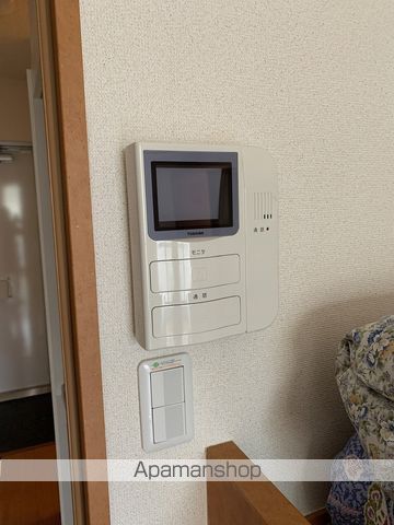 レオパレスソワ メゾンIIIの内装写真