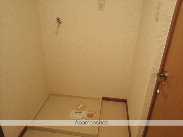 コンフォートタウン轟IIの内装写真