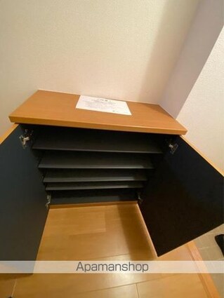 ソレアード太田　Ｂ[1R/33.15m2]の玄関