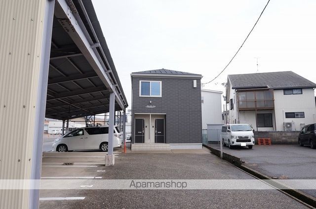 クレストJの外観写真