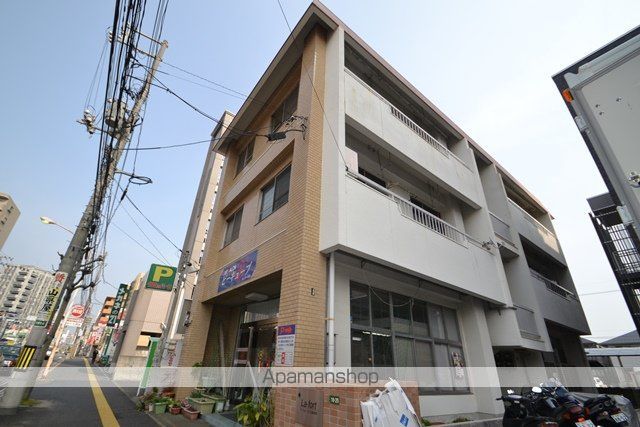 渡辺ビルの外観写真