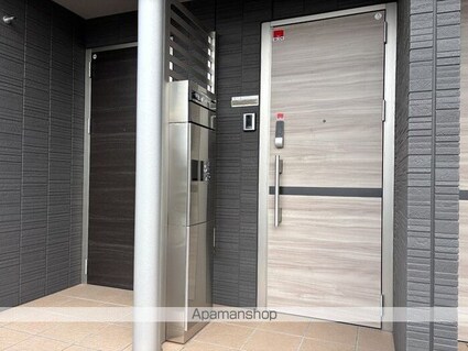 キキョウＫ．ＴツバキＫ．Ｔ　キキョウＫ．Ｔ[1LDK/42.14m2]のエントランス