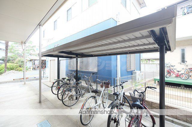 プレミールKの玄関写真