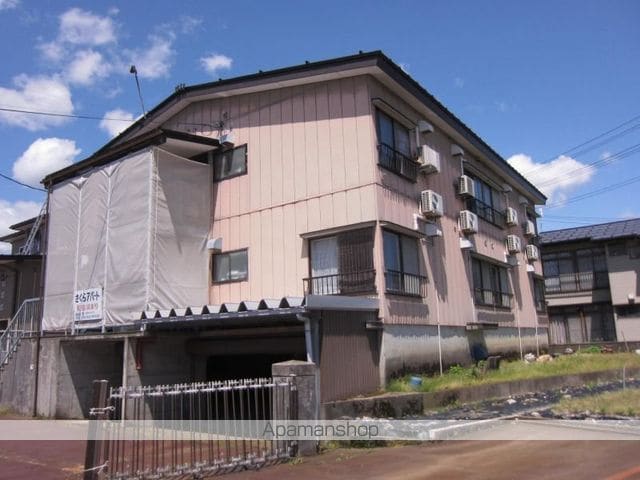 さくらアパートの外観写真