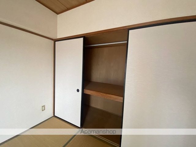 プレズ名古屋入場の内装写真