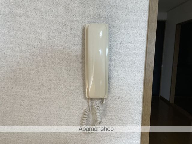 ファミール川辺の内装写真