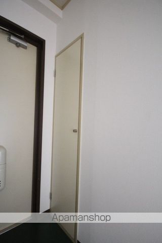 レオパードウエハラの内装写真