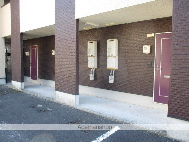 コーポあいらっくの玄関写真