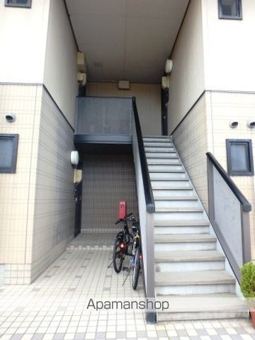 Nミレニアムの玄関写真