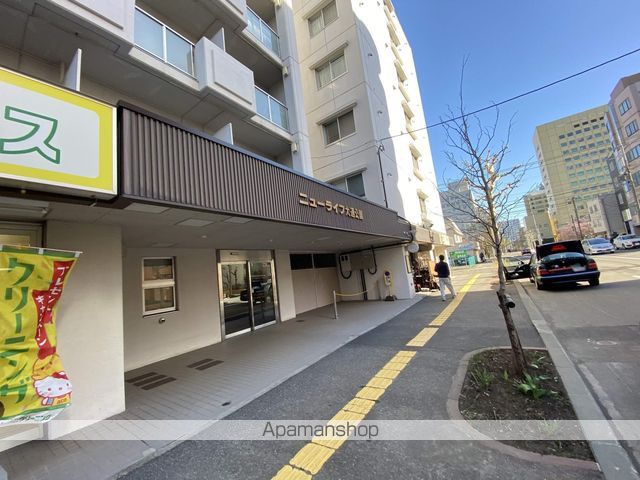 ニューライフ大通公園の外観写真