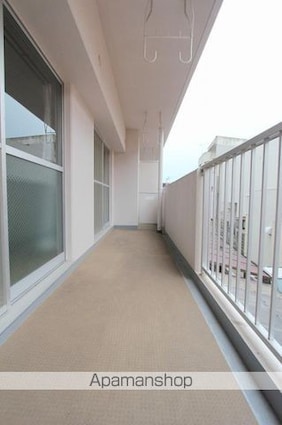 サンクトーム屋島[2LDK/60.38m2]のバルコニー