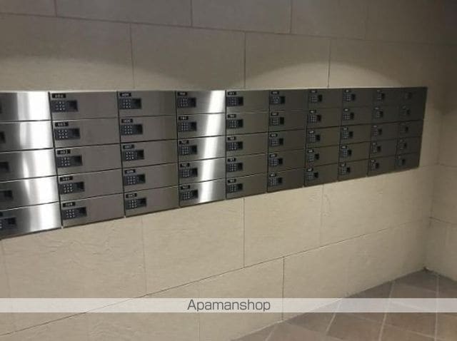 UCレジデンス小沢町の玄関写真