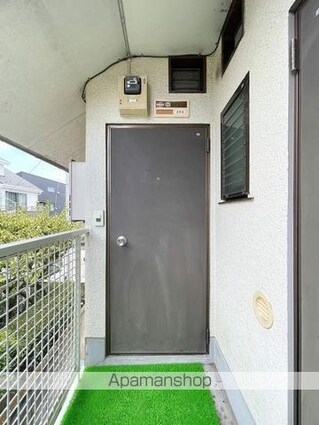 ハーブ・ケビン[1R/19.84m2]の玄関