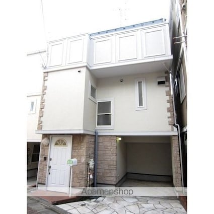 三軒茶屋２丁目戸建[3LDK/72.18m2]の外観1