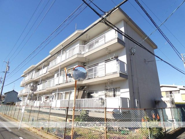 長鶴コーポの外観写真