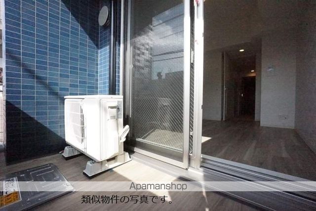 プレサンスSAKAEフロントの内装写真