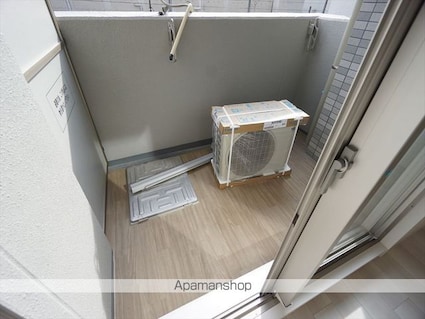 エスリード栄イーストスクエア[1K/25.44m2]のバルコニー