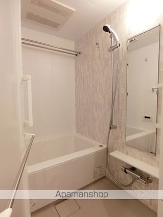 ザ・パークハビオ高円寺レジデンス[1K/25.3m2]のバス