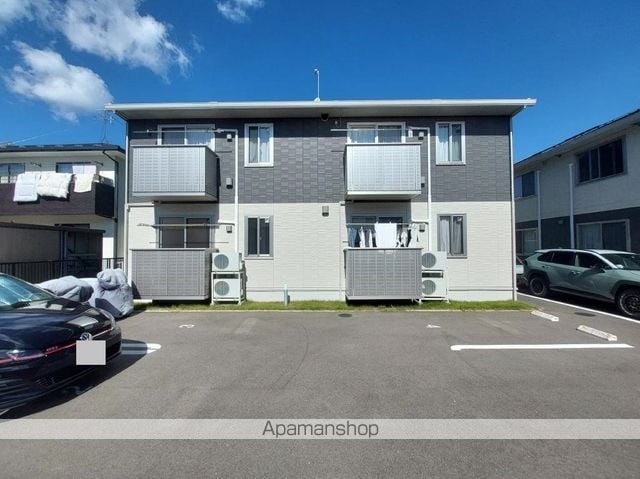 DーROOMかすみ町 Aの外観写真