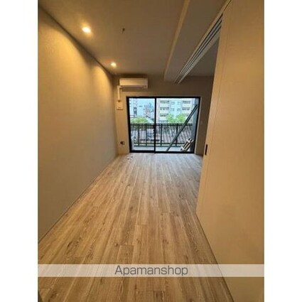 Ｔｈａｍｅｓ　ｇａｒｄｅｎ　ｐｌａｃｅ[1LDK/31.74m2]のリビング・居間1