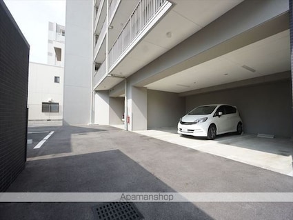 エスリード名城公園プライム[1K/25.36m2]の駐車場