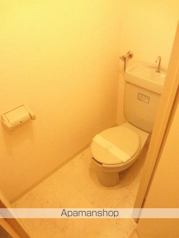 MORE TONDENの内装写真